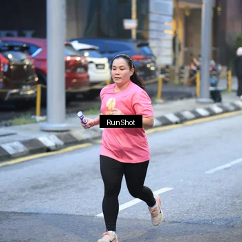 Runner Photo 8621112