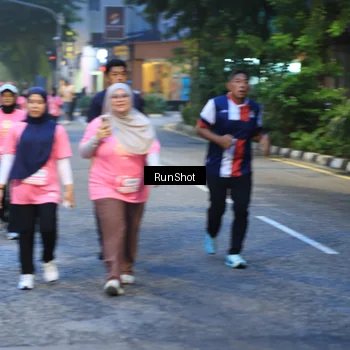 Runner Photo 8621134