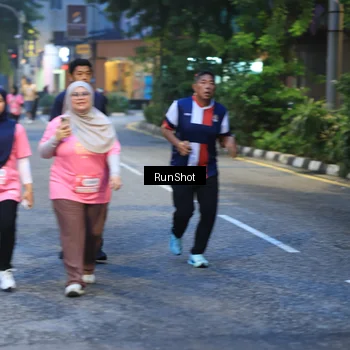 Runner Photo 8621136