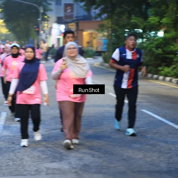 Runner Photo 8621137