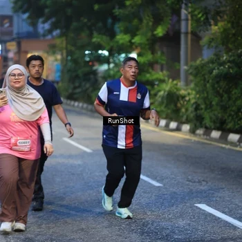 Runner Photo 8621148