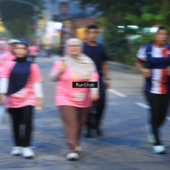 Runner Photo 8621151