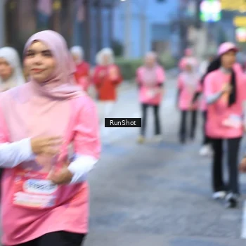 Runner Photo 8621166