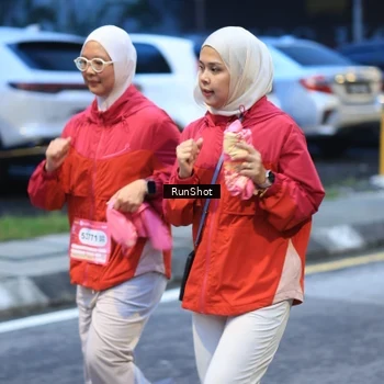 Runner Photo 8621204