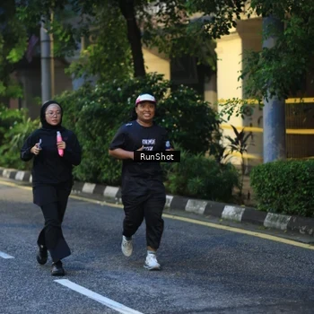 Runner Photo 8621259