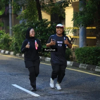 Runner Photo 8621266