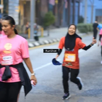 Runner Photo 8621301