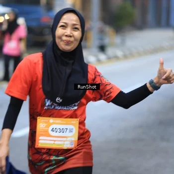 Runner Photo 8621327