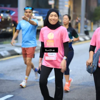 Runner Photo 8621372