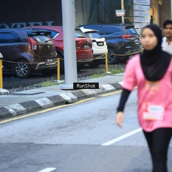 Runner Photo 8621396