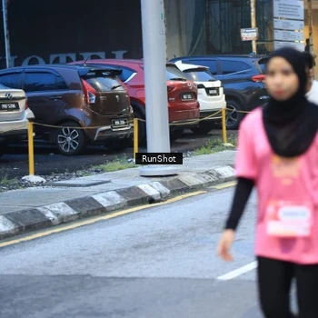 Runner Photo 8621397
