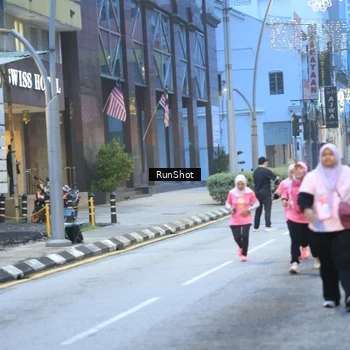Runner Photo 8621399