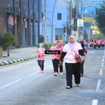 Runner Photo 8621403