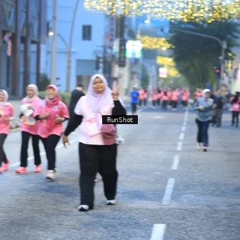 Runner Photo 8621411