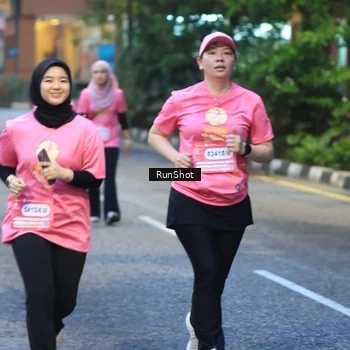 Runner Photo 8621486