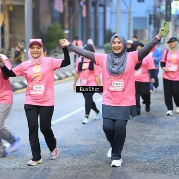 Runner Photo 8621495