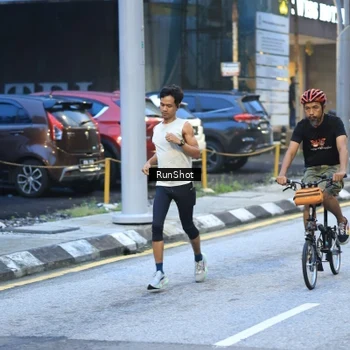 Runner Photo 8621618