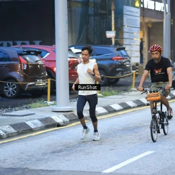 Runner Photo 8621621