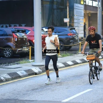 Runner Photo 8621631
