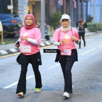 Runner Photo 8621639