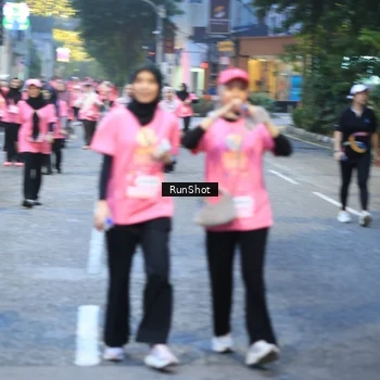 Runner Photo 8621731