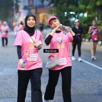 Runner Photo 8621732