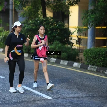 Runner Photo 8621755