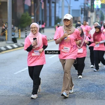 Runner Photo 8621899
