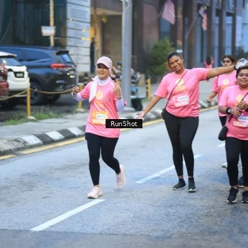 Runner Photo 8621932