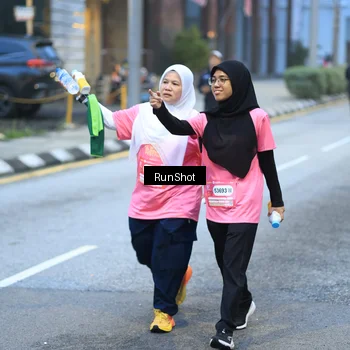 Runner Photo 8622013