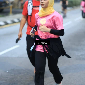 Runner Photo 8622019