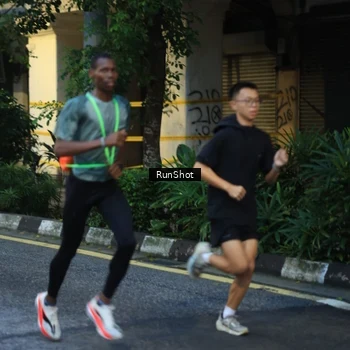 Runner Photo 8622153