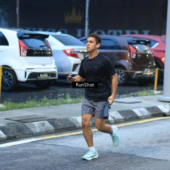 Runner Photo 8622170
