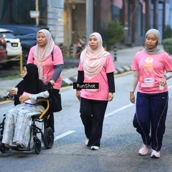 Runner Photo 8622242