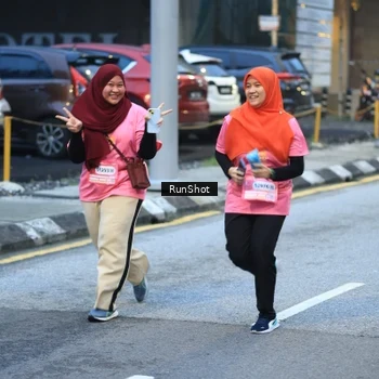 Runner Photo 8622264
