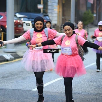 Runner Photo 8622290
