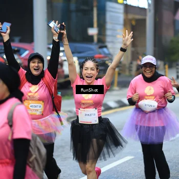 Runner Photo 8622294