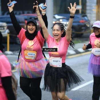 Runner Photo 8622300