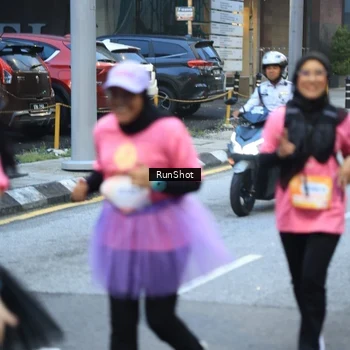 Runner Photo 8622311