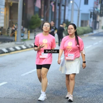 Runner Photo 8622335