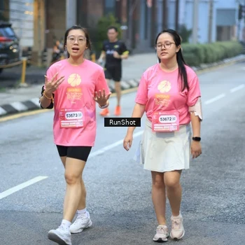 Runner Photo 8622341