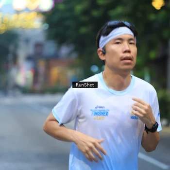 Runner Photo 8622342
