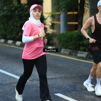 Runner Photo 8622381