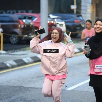 Runner Photo 8622401
