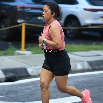 Runner Photo 8622421