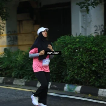 Runner Photo 8622433
