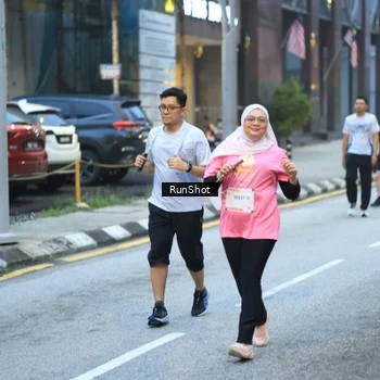Runner Photo 8622479