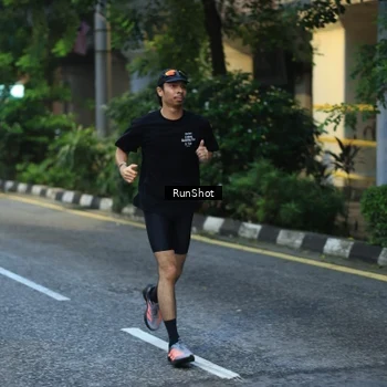 Runner Photo 8622492