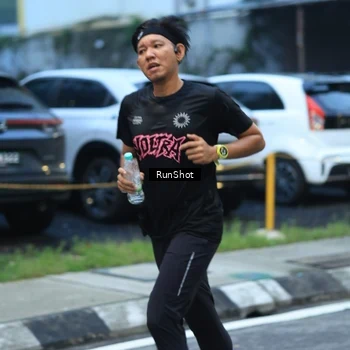 Runner Photo 8622554