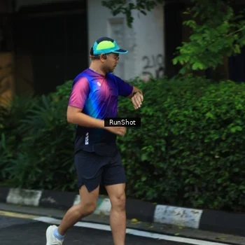 Runner Photo 8622624
